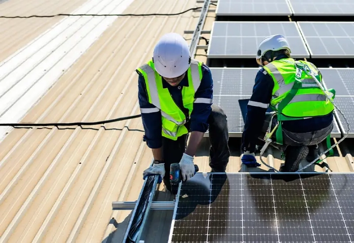 Solar Panel Battery Storage